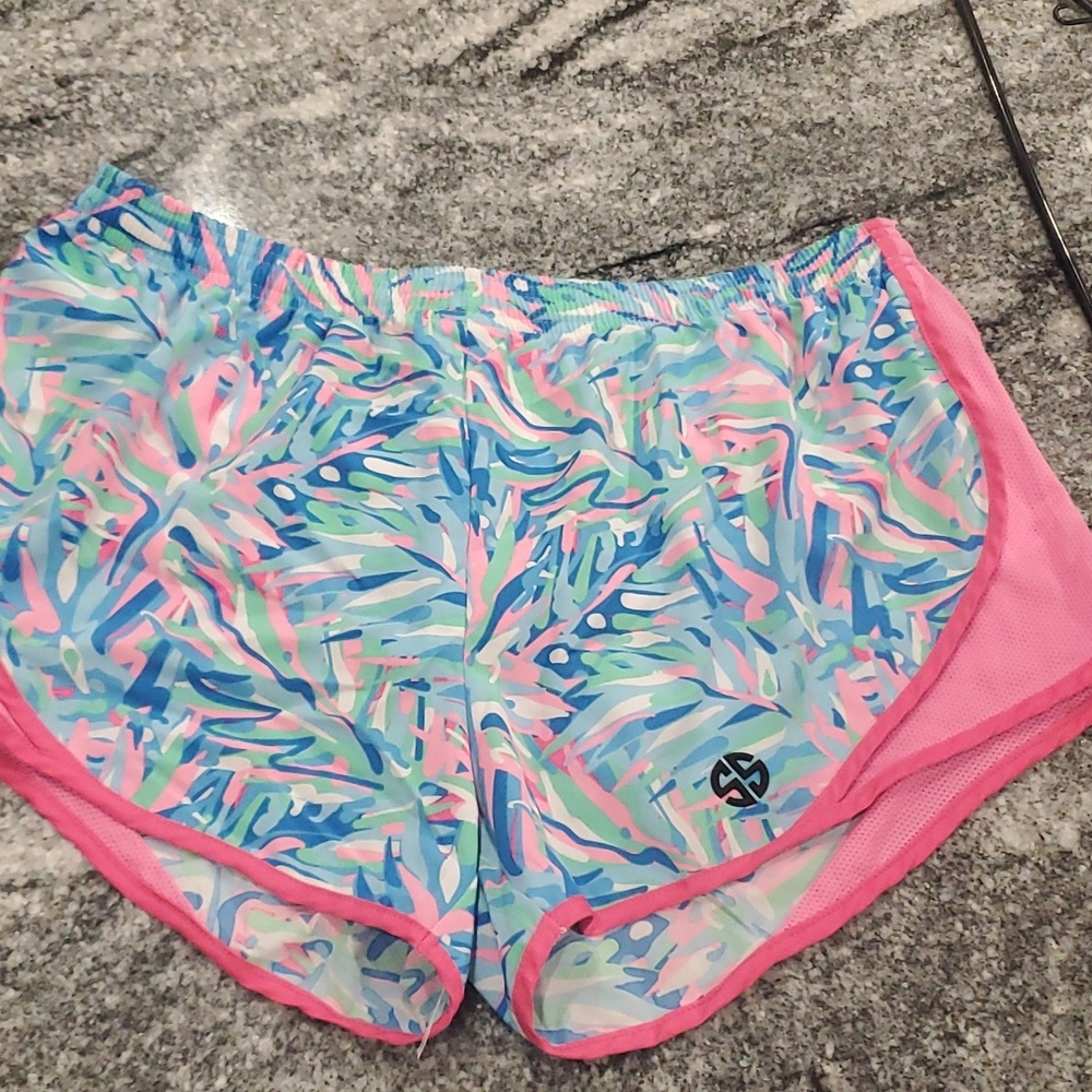 Lined woman's running shorts